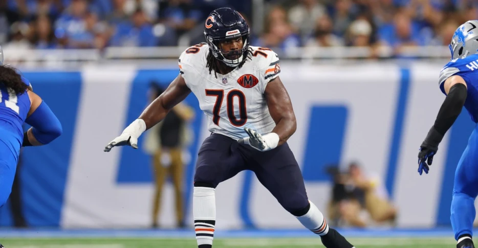 Chicago Bears designate 2 players to return from injured reserve