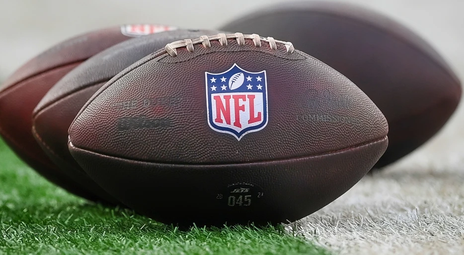 NFL Superstar Is Considering Retirement At Age 29 Due To Multiple Concussions