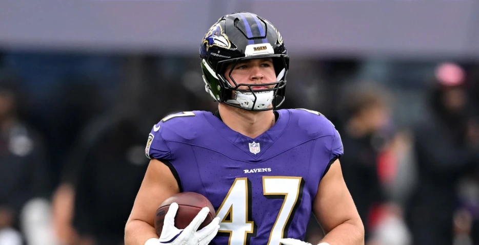 Ravens sign 8 players to reserve/future contracts