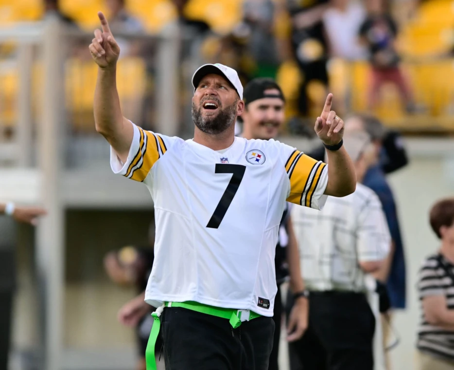 Big Ben is Helping Steelers Stay Confident Heading into Playoffs