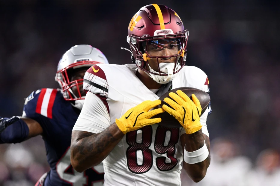 Commanders Sign TE Lawrence Cager To Futures Deal