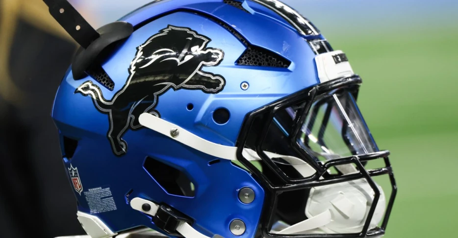 Falcons look to interview Lions COO Mike Disner for president of football job