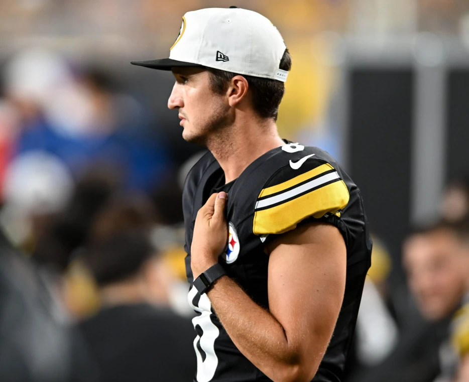 Former Steelers Kicker Joins AFC Playoff Team