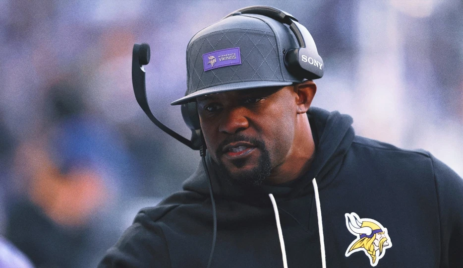 Las Vegas Raiders have requested an interview with Broncos QB coach/pass game coordinator Davis Webb