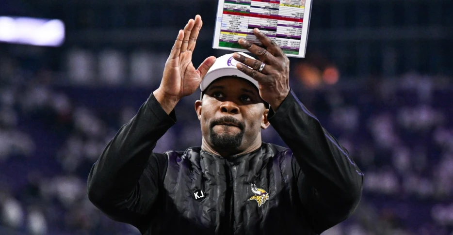 Minnesota Vikings News and Links: Will The Vikings Lose Coach Flores?