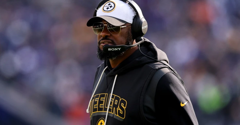 NFL insider says Mike Tomlin could still look to move on from Steelers