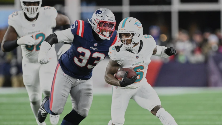 Patriots Hit With Illness Before Wild-Card Matchup With Chargers