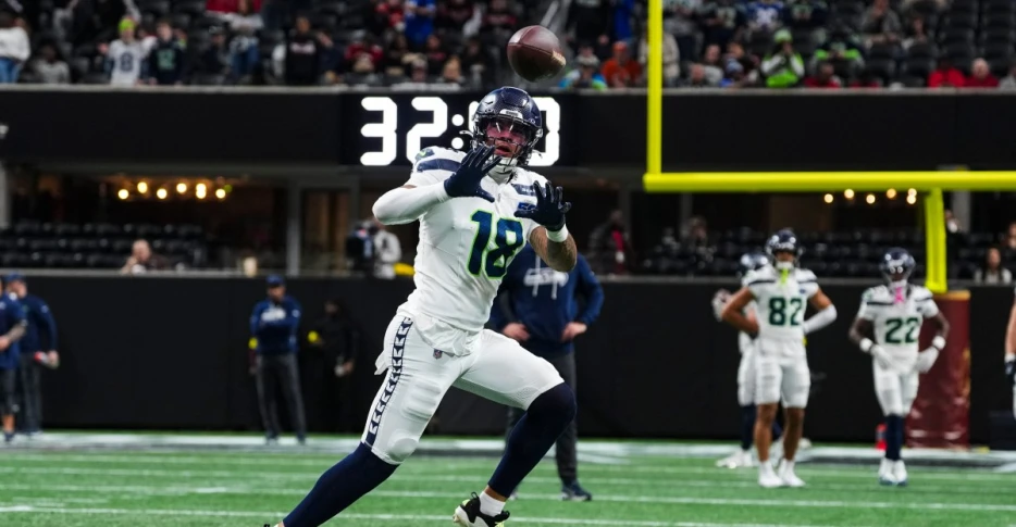 Seahawks designate Elijah Arroyo to return to practice