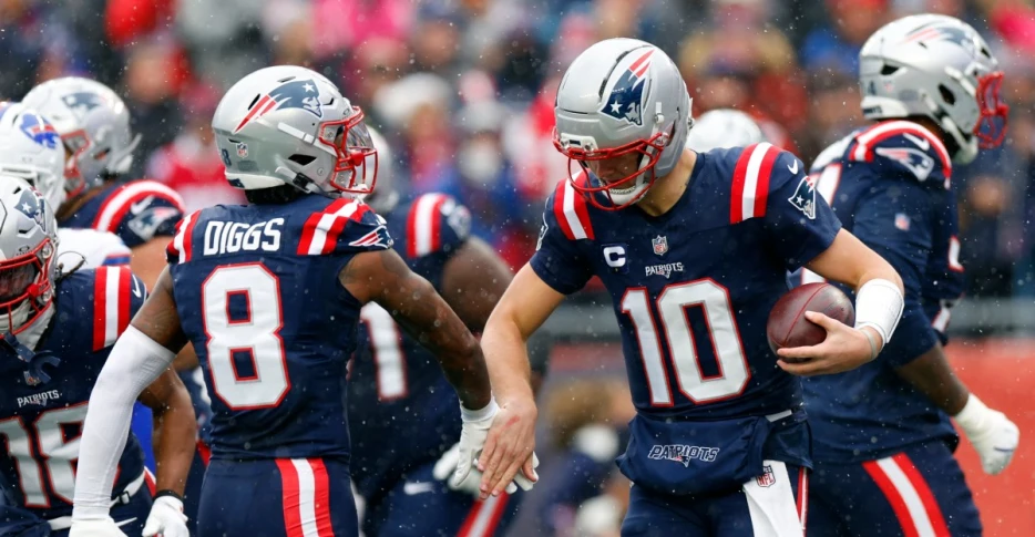 Patriots not looking to ‘switch the macaroni’ ahead of playoffs