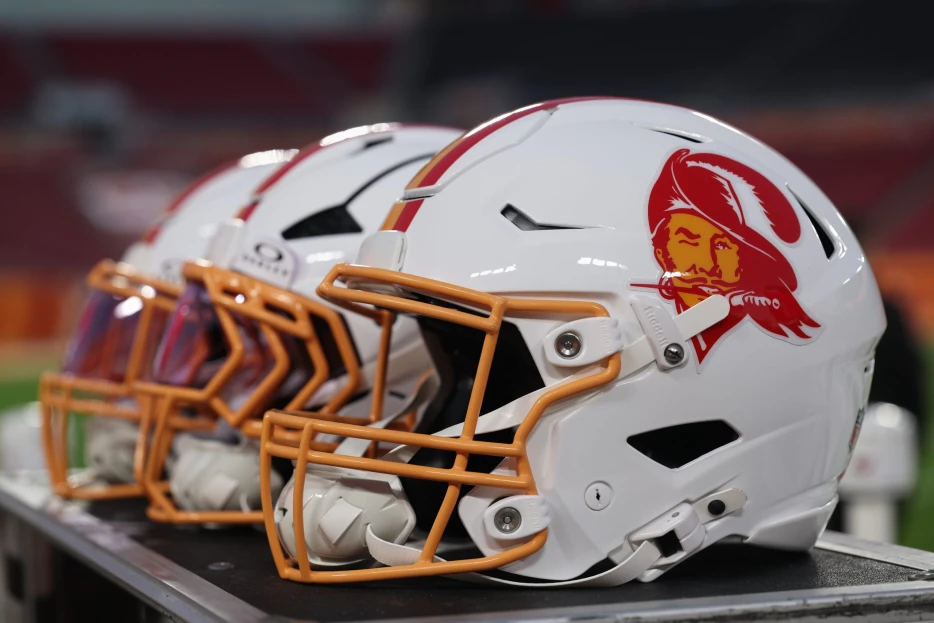 Rams Asst Nate Scheelhaase &amp; Ravens OC Todd Monken Names To Watch For Buccaneers OC Opening