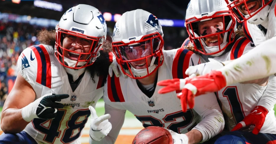 Patriots links 1/09/26: Pats-Chargers Wild Card keys to victory