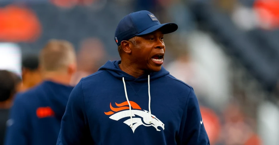 Ravens interview Broncos DC Vance Joseph for head coaching vacancy