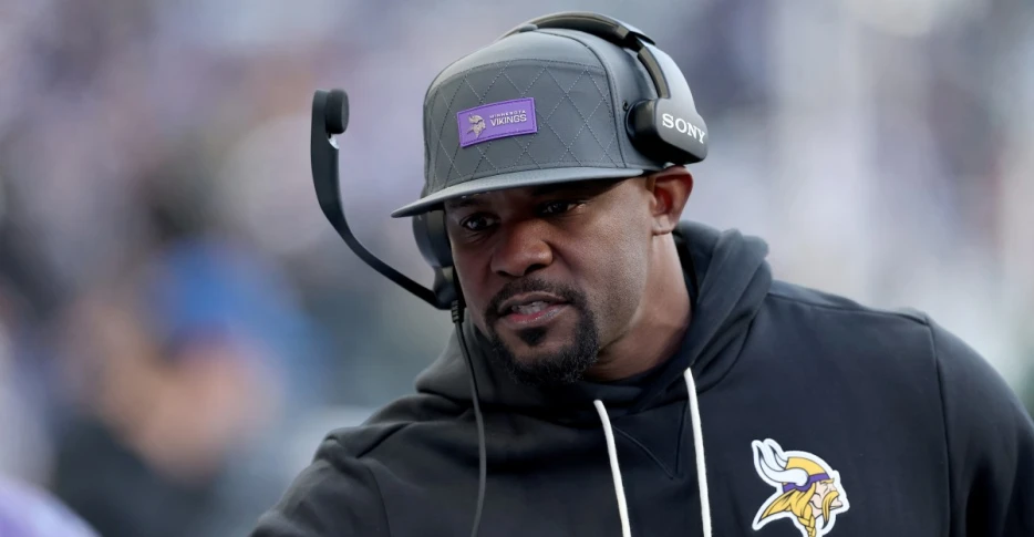 Ravens request to interview Vikings DC Brian Flores