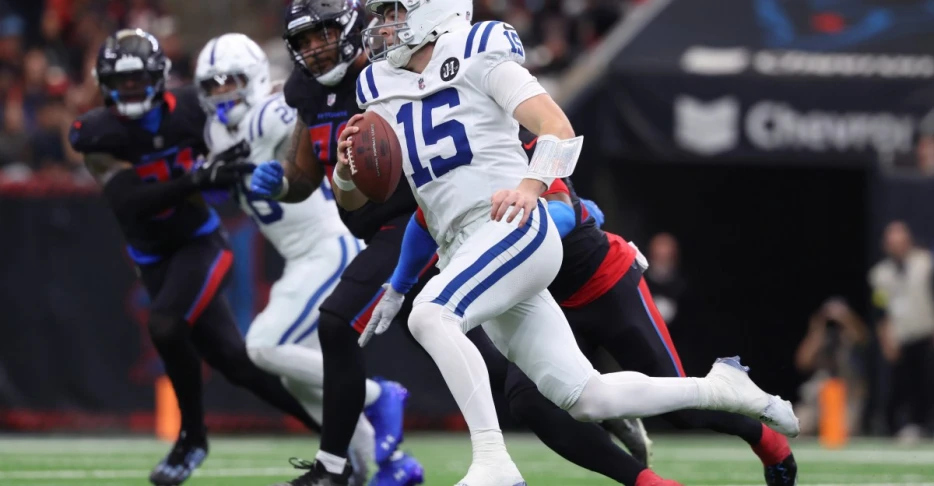 Riley Leonard proves he belongs in the Colts’ long-term plans