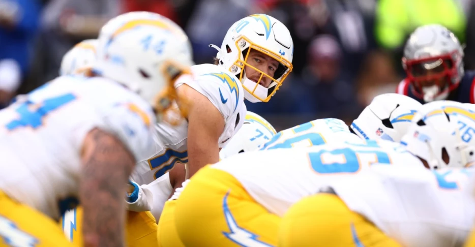 5 questions and answers about Patriots vs. Chargers NFL wild card game