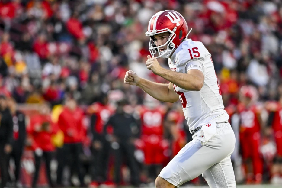 AFC Notes: Fernando Mendoza, Anthony Richardson, Geno Smith, Colts, Raiders