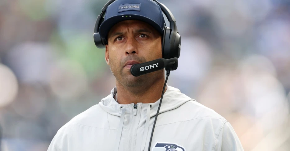 Atlanta Falcons request head coach interview with Seahawks’ Aden Durde