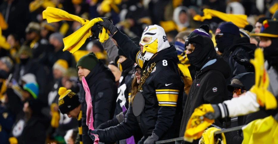 Friday Night Happy Hour: Wild Card Round