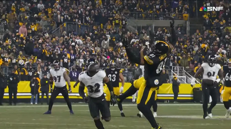 ‘Gonna Give Him A Little Pass’: Phil Simms Explains Why Aaron Rodgers Missed Wide-Open Jonnu Smith