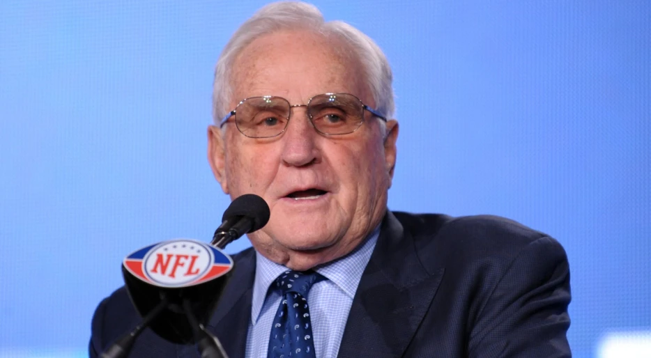 Miami Dolphins Are Reportedly Interviewing Franchise Legend Don Shula’s Grandson For Head Coaching Job