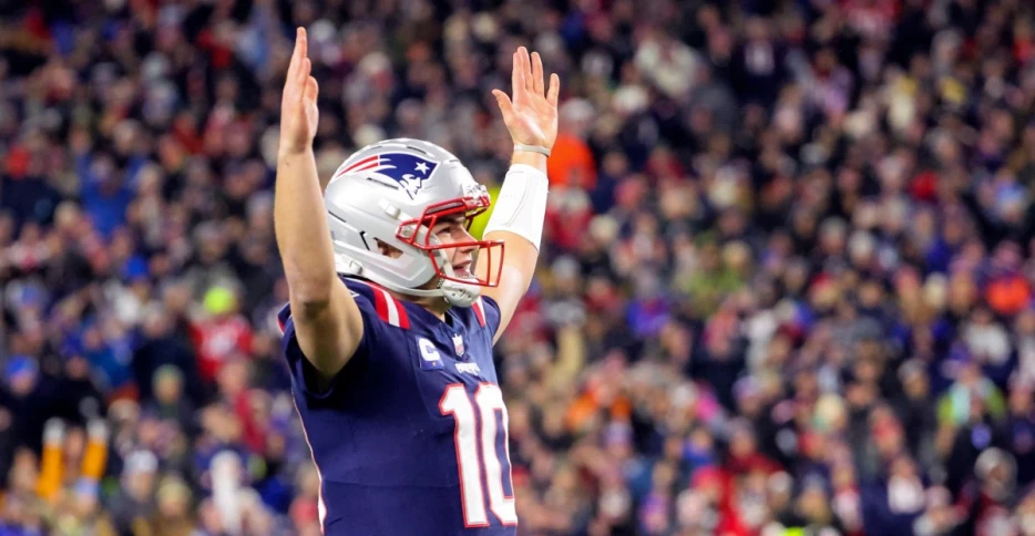 Pair of Patriots voted to 2025 NFL All-Pro team