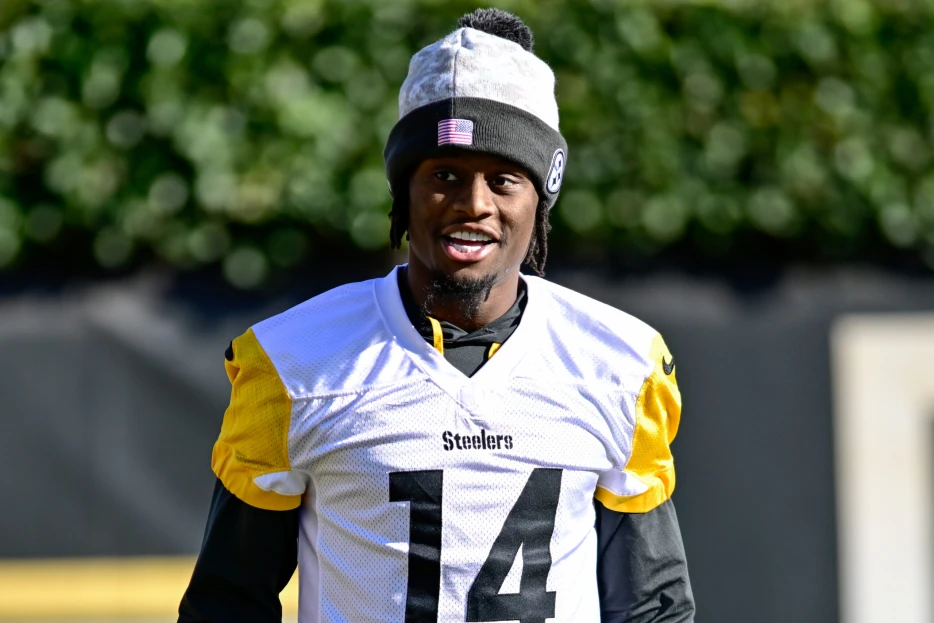 Ex-Steelers WR George Pickens Snaps after Being Named Second-Team All-Pro