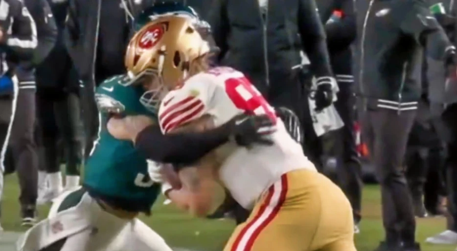 George Kittle Carted Off The Field After Suffering Horrific Leg Injury vs. Eagles [VIDEO]