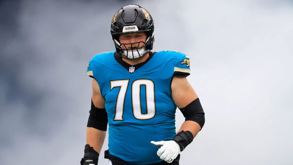 Jaguars, Trevor Lawrence’s LT Cole Van Lanen inactive vs. Bills