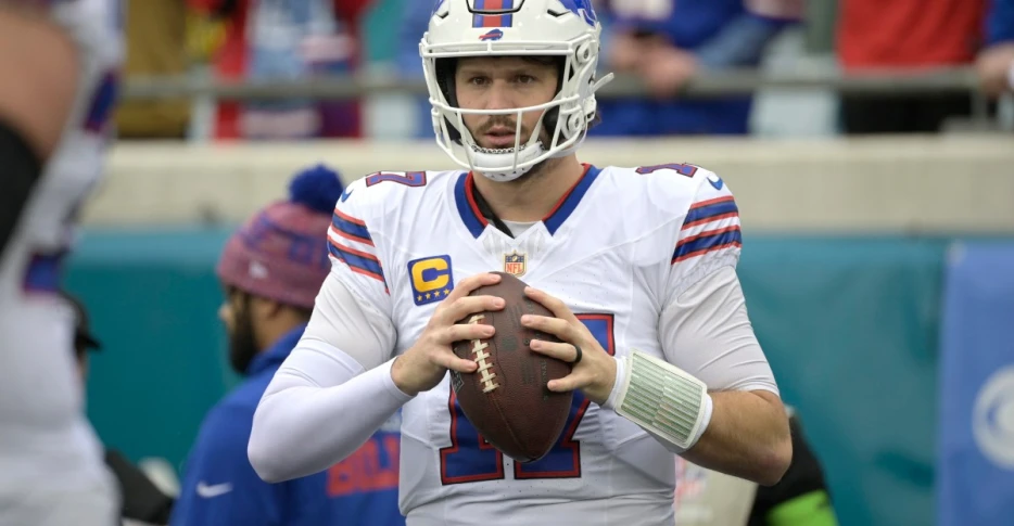 Josh Allen injury: Buffalo Bills QB goes to medical tent during Wild Card game against Jaguars