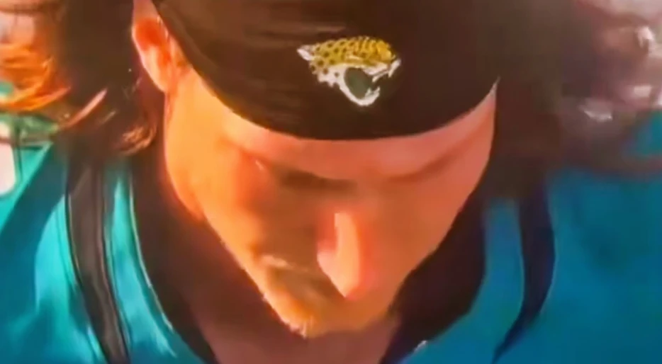 Sideline Cameras Caught Trevor Lawrence Performing Gross Act That’s A “Weekly Occurrence” [VIDEO]