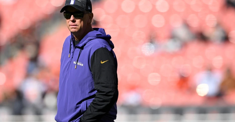 Sunday Dawg Chow (1/11): Everyone gets a HC interview!