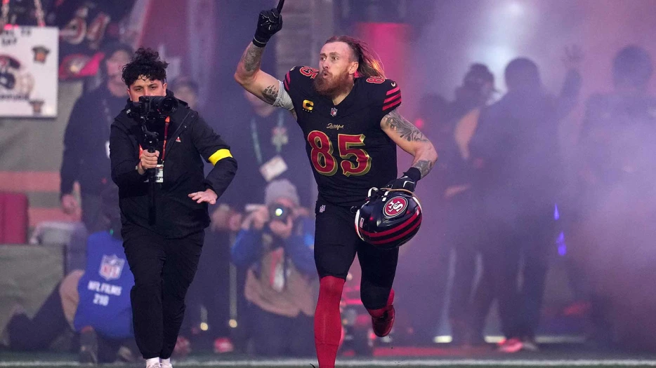 49ers’ George Kittle paid homage to the late Bob Weir before Eagles win