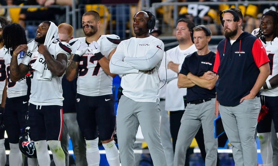 DeMeco Ryans Not Worried About Texans’ Past Playoff Road Woes: ‘Man We’re Here’