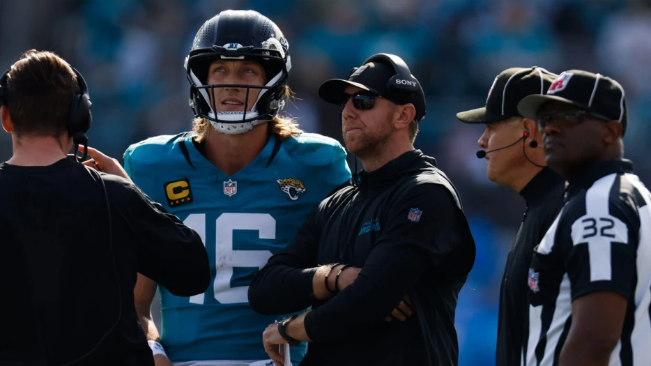 Jaguars’ Liam Coen strongly defends failed 4th-down decision during Bills loss