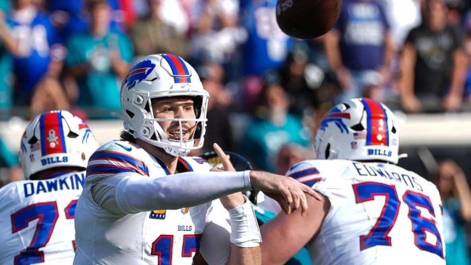 Josh Allen, Bills get incredible airport welcome from fans after Jaguars takedown