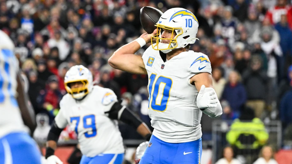 Justin Herbert’s Chargers playoff failures put him at career crossroads