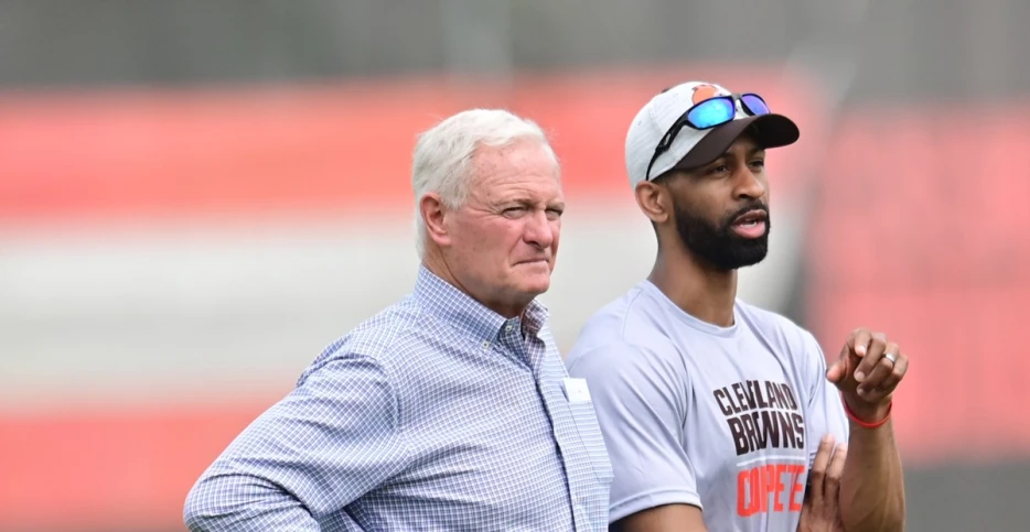 Browns head coach search still limited by NFL rules after first week of playoffs ends