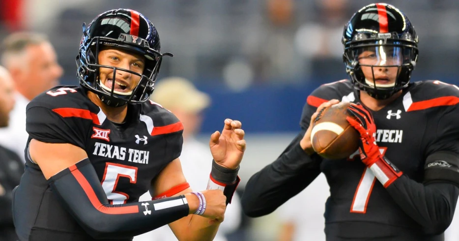 Chiefs News 1/13: Multiple OC candidates have experience with Mahomes