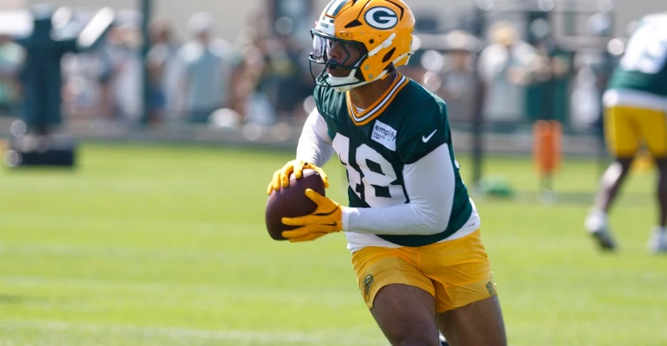 Green Bay Packers sign 16 players to reserve/future deals