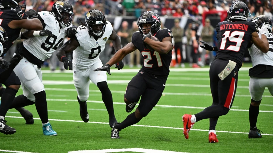 Nick Chubb is not expected to play for Texans vs. Cardinals