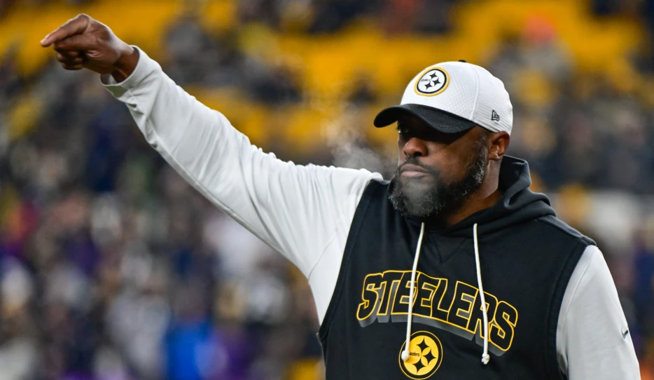 Ravens’ Owner Discusses Possibility of Hiring Mike Tomlin