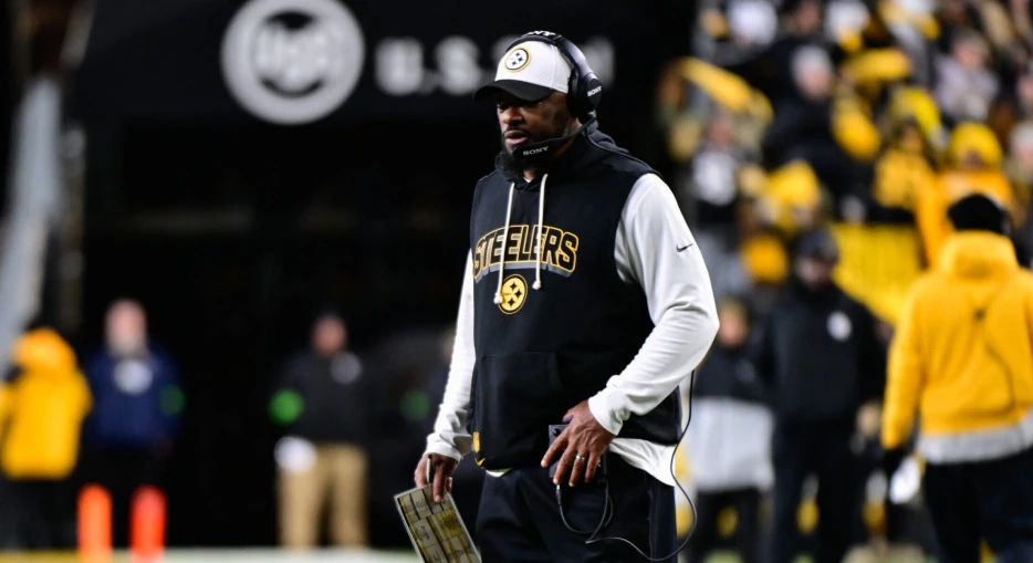 Saunders: Uncertain Future Compounds Another Steelers Playoff Failure