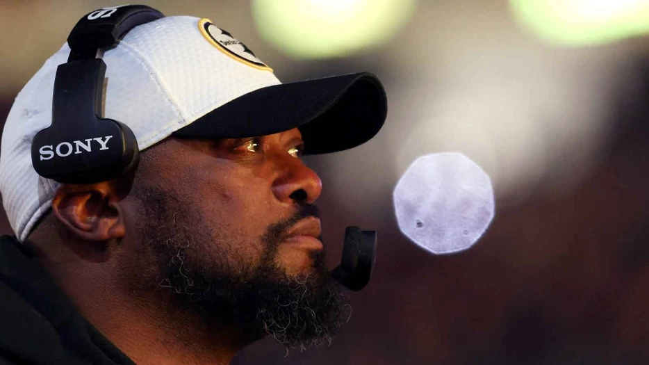 Steelers fans demand Mike Tomlin’s job after brutal wild-card loss to Texans