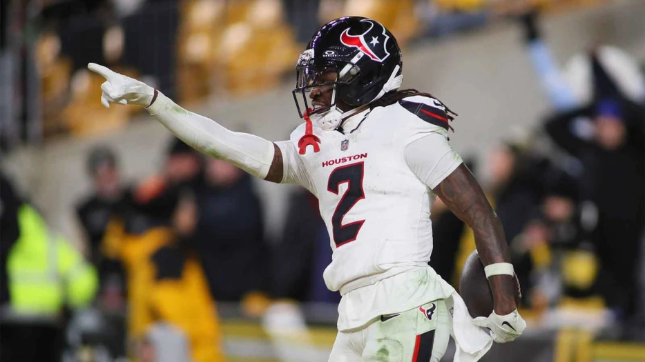 Texans’ Calen Bullock drops ‘best defense’ truth bomb after huge Steelers win