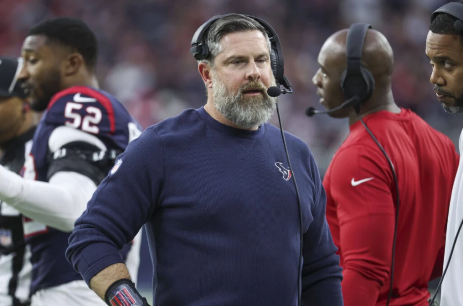 Cardinals Request HC Interview With Texans DC Matt Burke