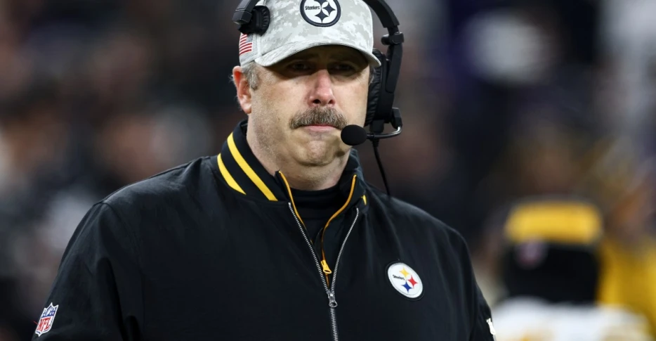 Cardinals request to interview Steelers OC Arthur Smith for head coach