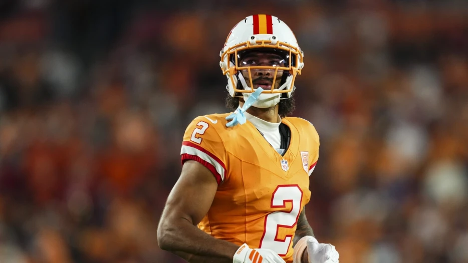 Emeka Egbuka, Tetairoa McMillan enter Week 18 with nearly identical stats