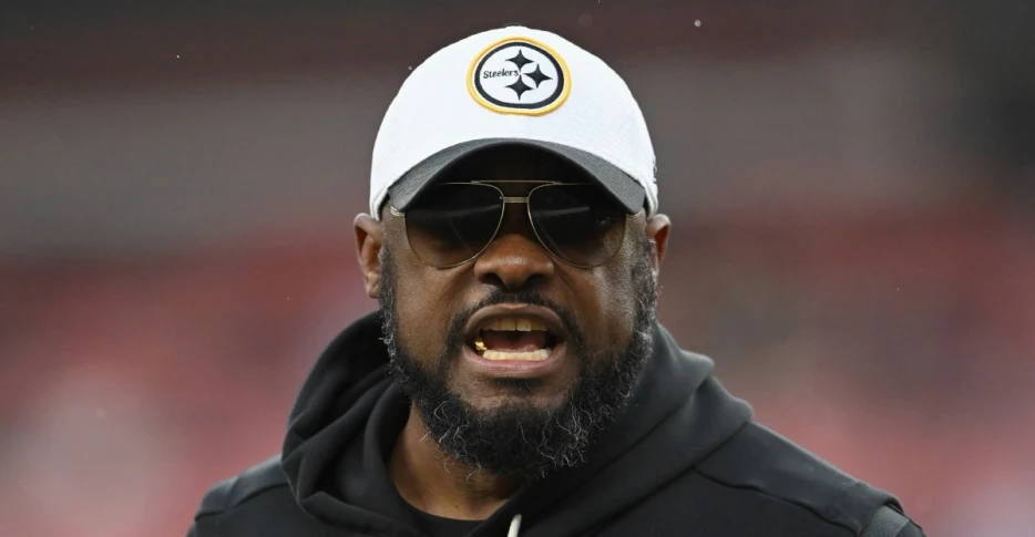 High-profile Steeler ‘very happy’ Mike Tomlin gone