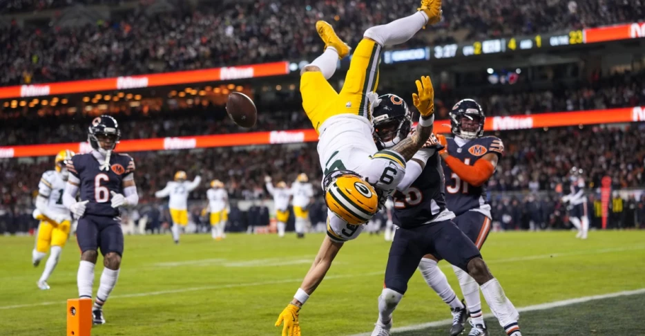 Packers eliminated from 2026 NFL playoffs with Wild Card loss to Bears