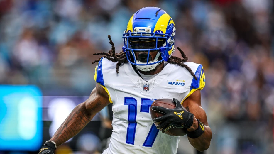 Sean McVay not yet ruling out Davante Adams for Thursday vs. Seahawks